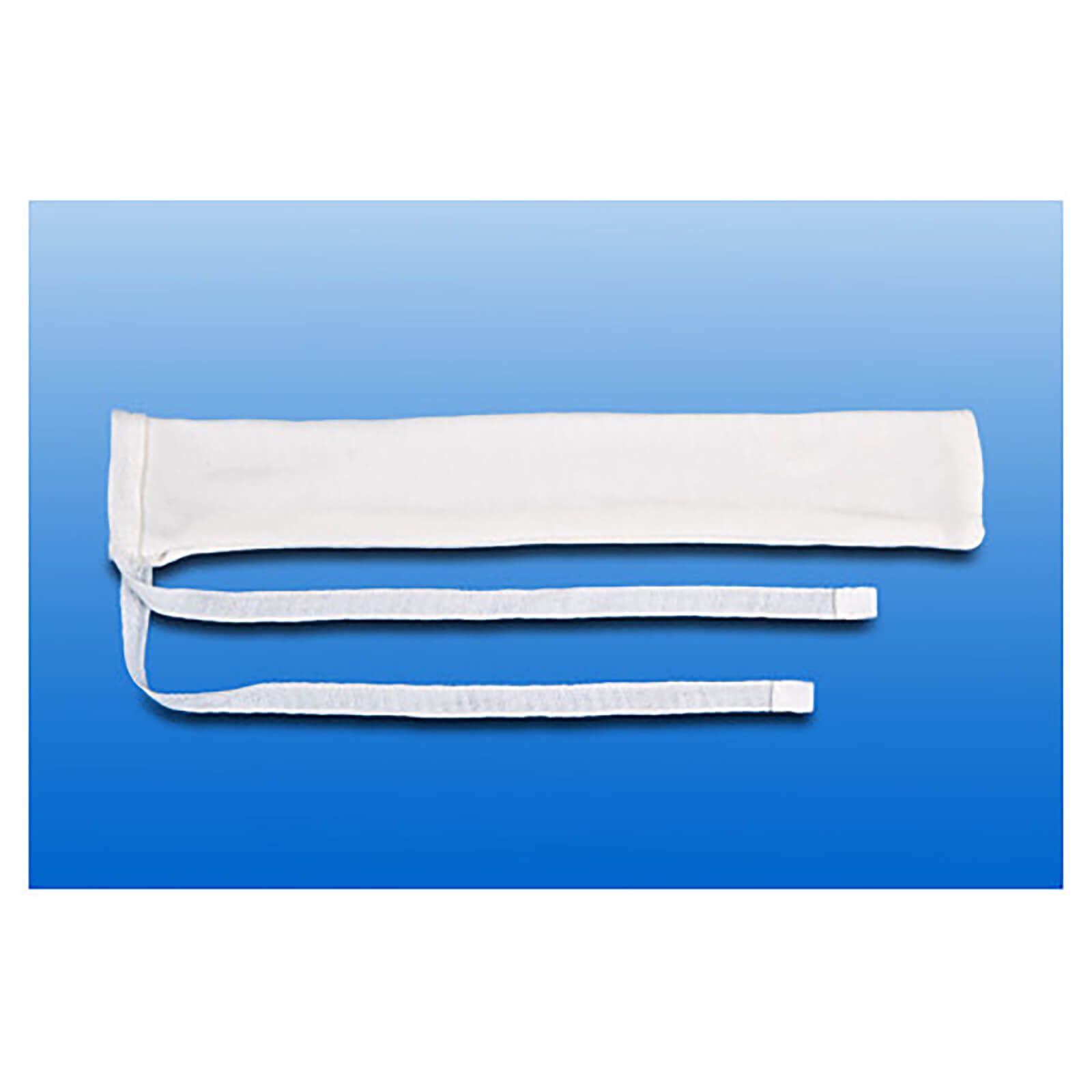 Weißer Wundhakenbezug mit zwei Bändern. Material scheint weich und flexibel. Auf blauem Hintergrund.