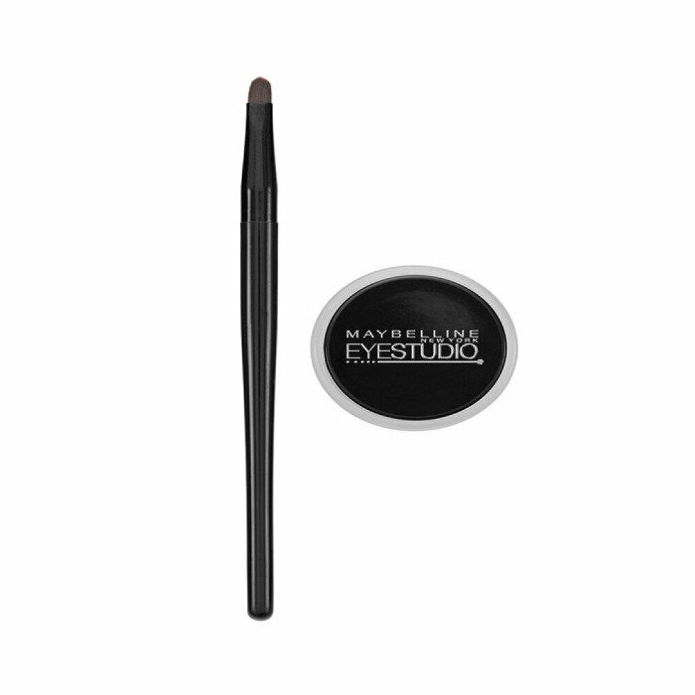 Schwarzer Gel-Eyeliner und Applikator. Marke Maybelline New York. Text: Eye Studio.