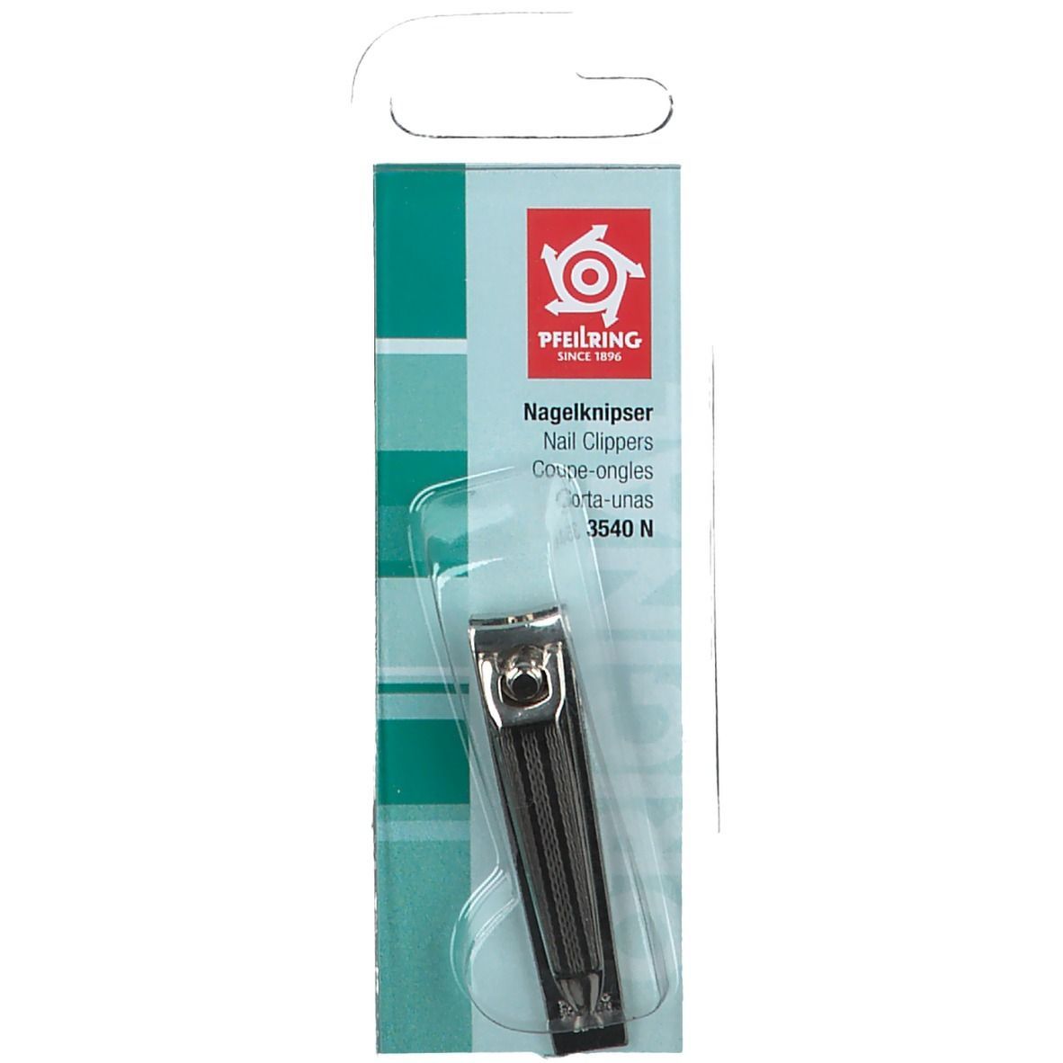Nagelknipser in Blisterverpackung. Vernickeltes Metall, mit Pfeilring Logo. Produktbezeichnung: Nagelknipser, Nail Clippers, Coupe-ongles, Corta-unas.