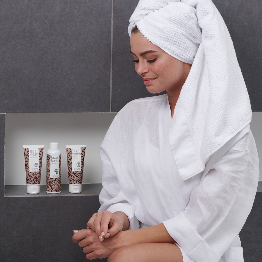 Australian Bodycare Gesichtsset mit Gesichtsreinigungsbürste
