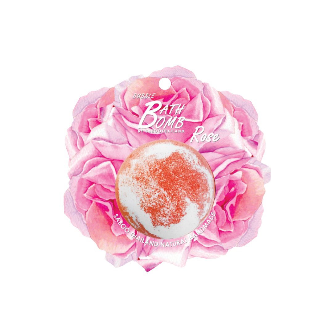 Bad Bombe Rose, rund, rot-weiß, mit Blüten-Dekoration. SABOO-Logo und „Rose“ Schriftzug.