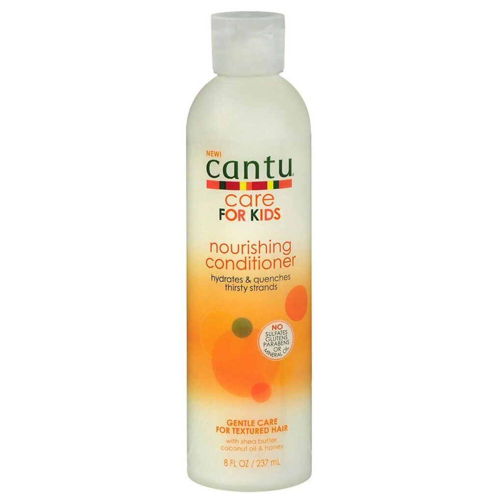 Weiße Flasche Cantu Care for Kids Nourishing Conditioner. Orangefarbene und gelbe Grafik. Text: Gentle Care for Textured Hair.
