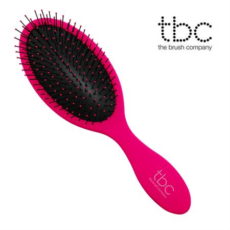 TBC Detangling Haarbürste in Flamingo Pink mit schwarzen Borsten, isoliert auf weißem Hintergrund.