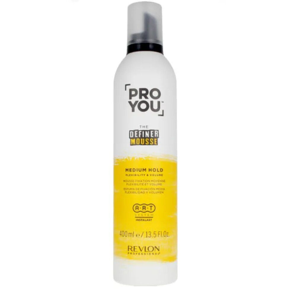 Weiß-gelbe Flasche mit schwarzem Deckel. Aufschrift: PRO YOU, THE DEFINER MOUSSE, MEDIUM HOLD, 400ml/13.5 fl.oz, REVLON PROFESSIONAL.