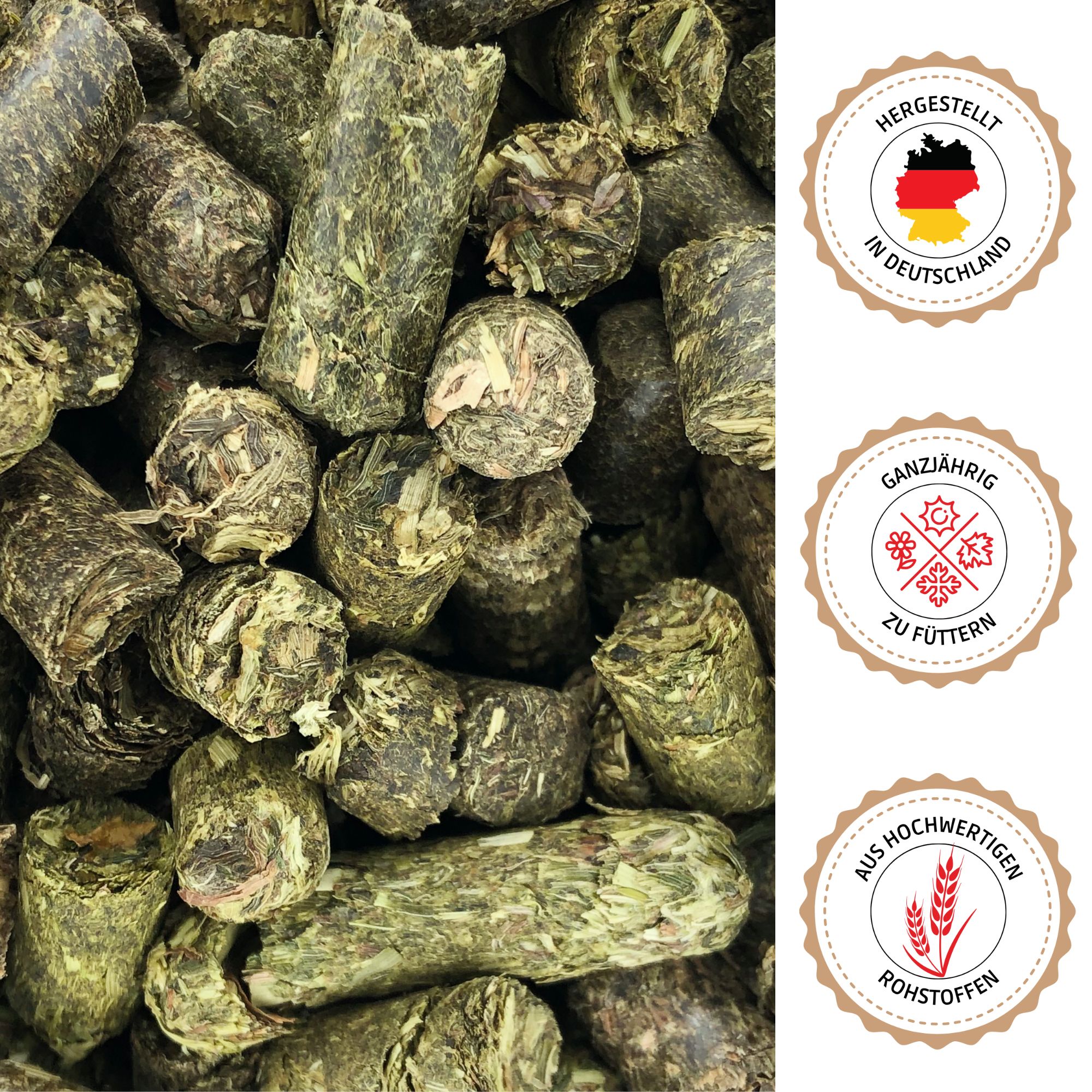 Nahaufnahme von Grascobs. Text: Hergestellt in Deutschland, ganzjährig zu füttern, aus hochwertigen Rohstoffen.