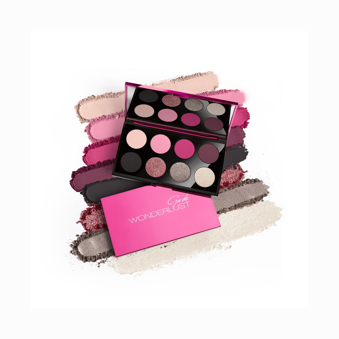 Ga-De Wonderlust Lidschatten-Palette mit acht Farbtönen, schwarzes Etui mit pinkfarbenem Deckel. Farbproben umgeben die Palette.