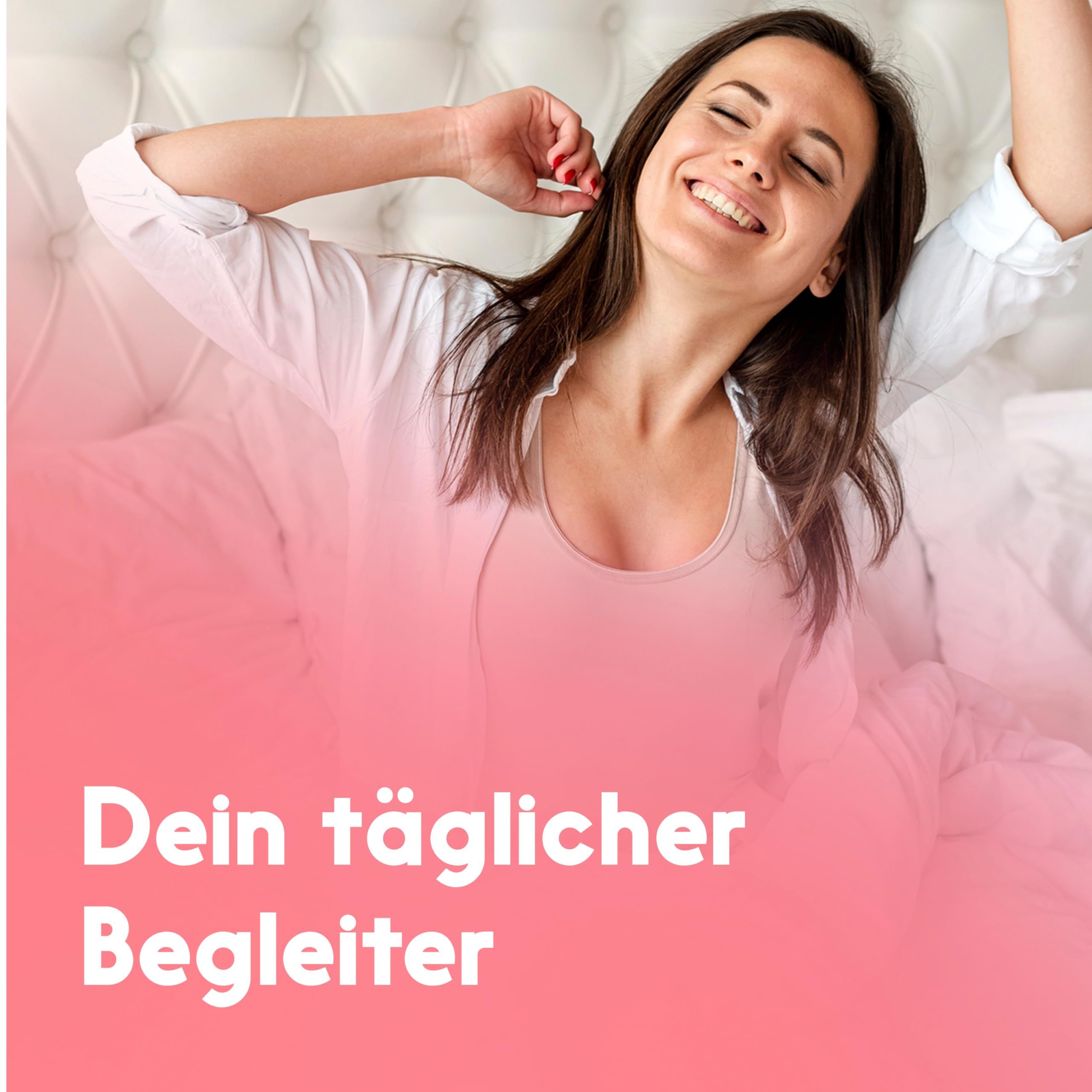 Frau im Bett, lächelt. Text: Dein täglicher Begleiter.