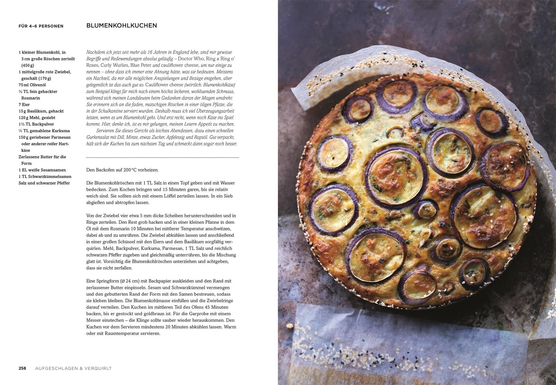 Buchseite mit Rezept und Foto von Blumenkohlkuchen. Text in deutscher Sprache.