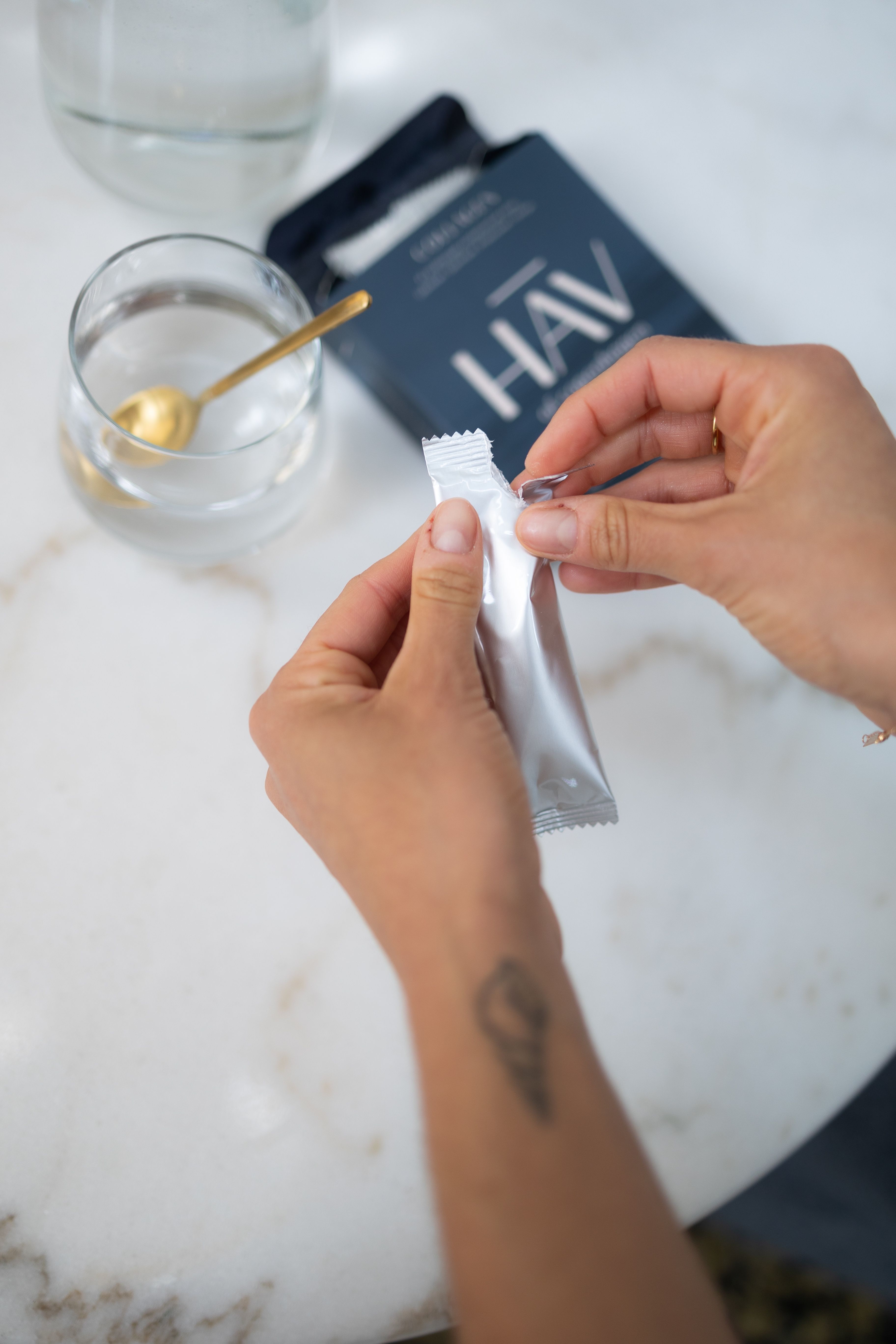 HAV® Premium Marine Collagen Pulver - mit Vitamin C & D, Biotin und Hyaluronsäure.
