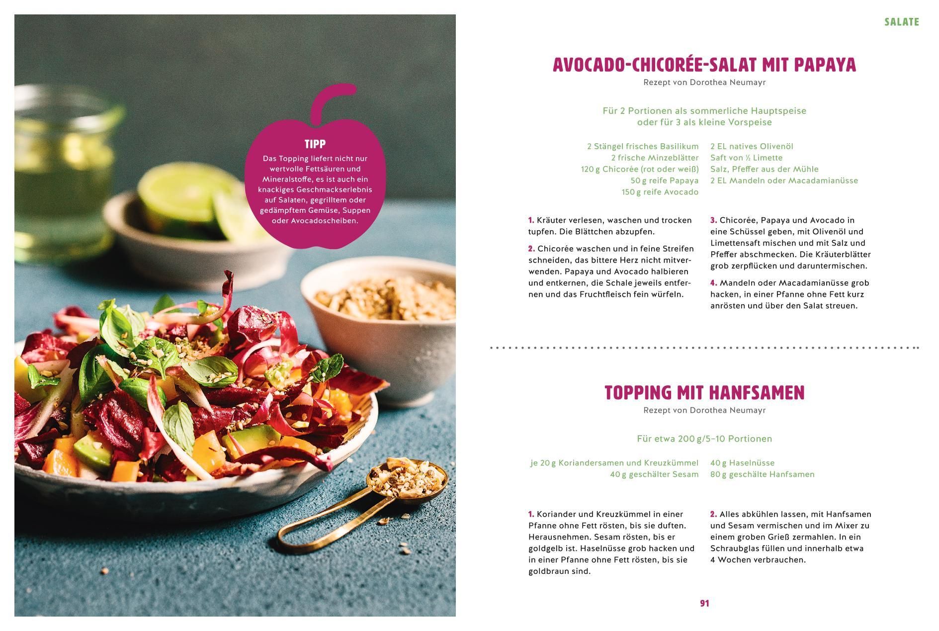 Buchseite mit Rezept. Titel: AVOCADO-CHICORÉE-SALAT MIT PAPAYA. Zutaten und Zubereitungsschritte. Foto von Salat.