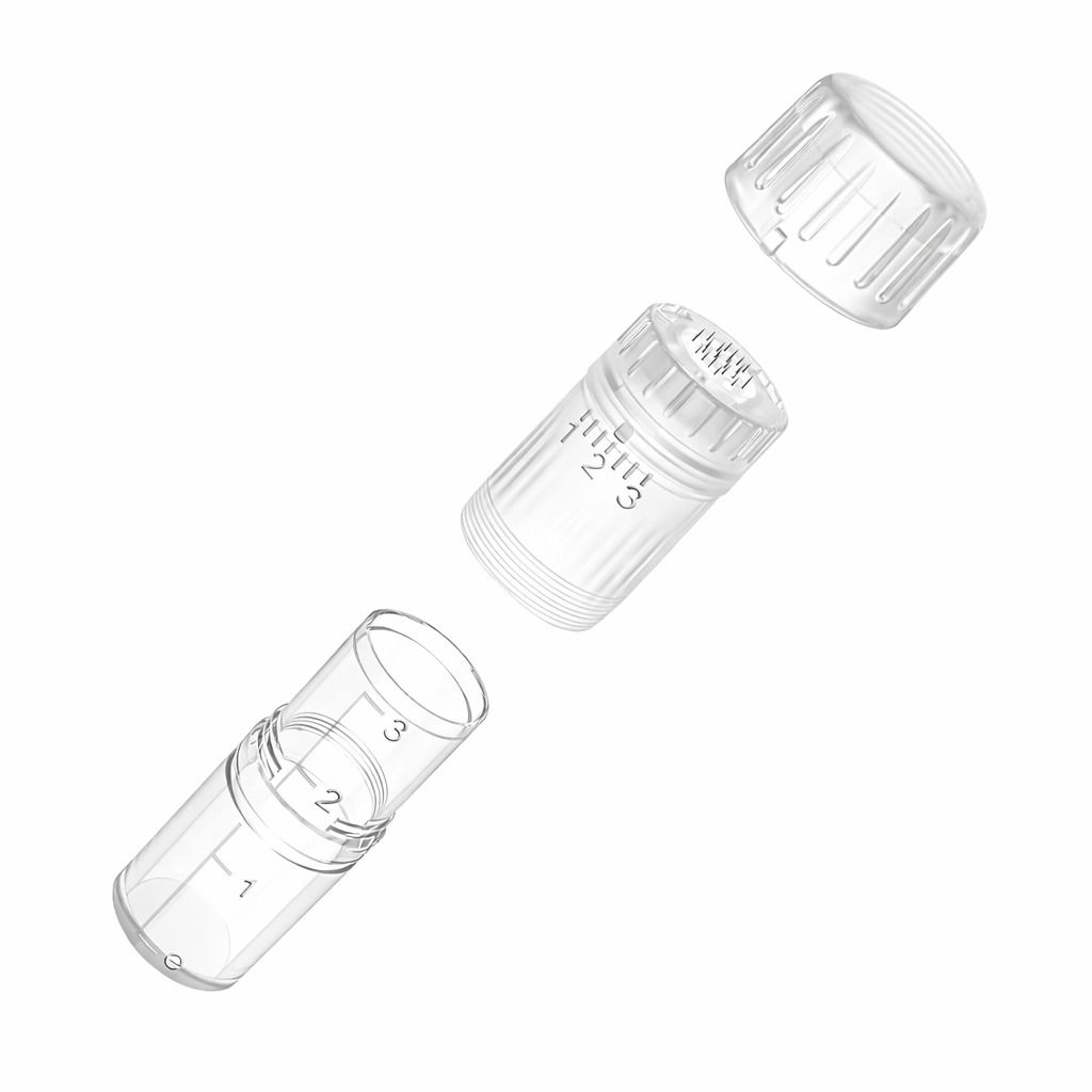 Zerlegte Microneedling-Nadel. Transparente zylindrische Teile mit Skala und Nadeln.