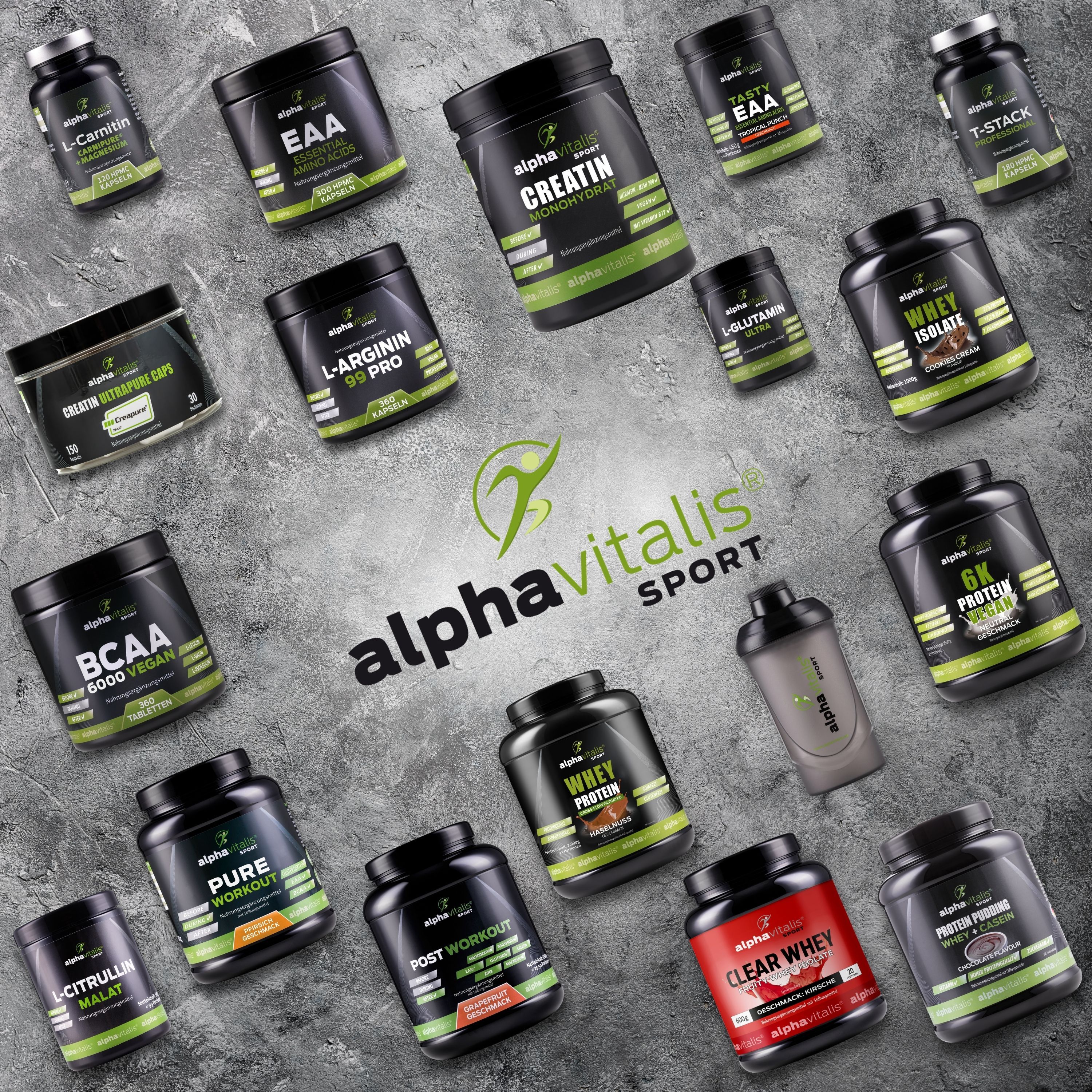 Verschiedene Produkte von alpha vitalis sport. Schwarze und weiße Behälter. Logo: alpha vitalis sport.