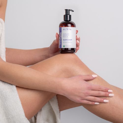 Alteya Organics Entspannendes Massageöl mit Lavendel