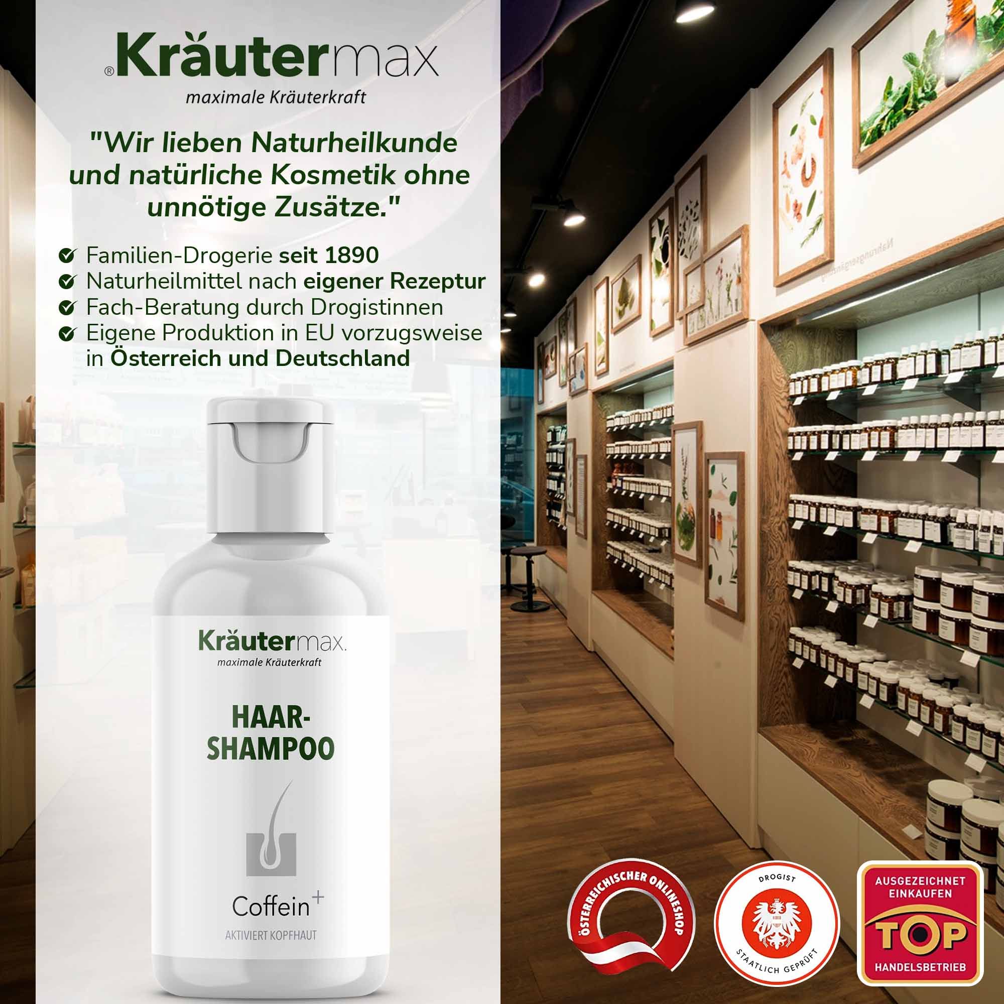 Weißes Shampoo mit Aufschrift: Kräutermax Haarshampoo, Coffein+. In einer Drogerie. Logos: Österreichisches Gütesiegel, Top-Handelsbetrieb.