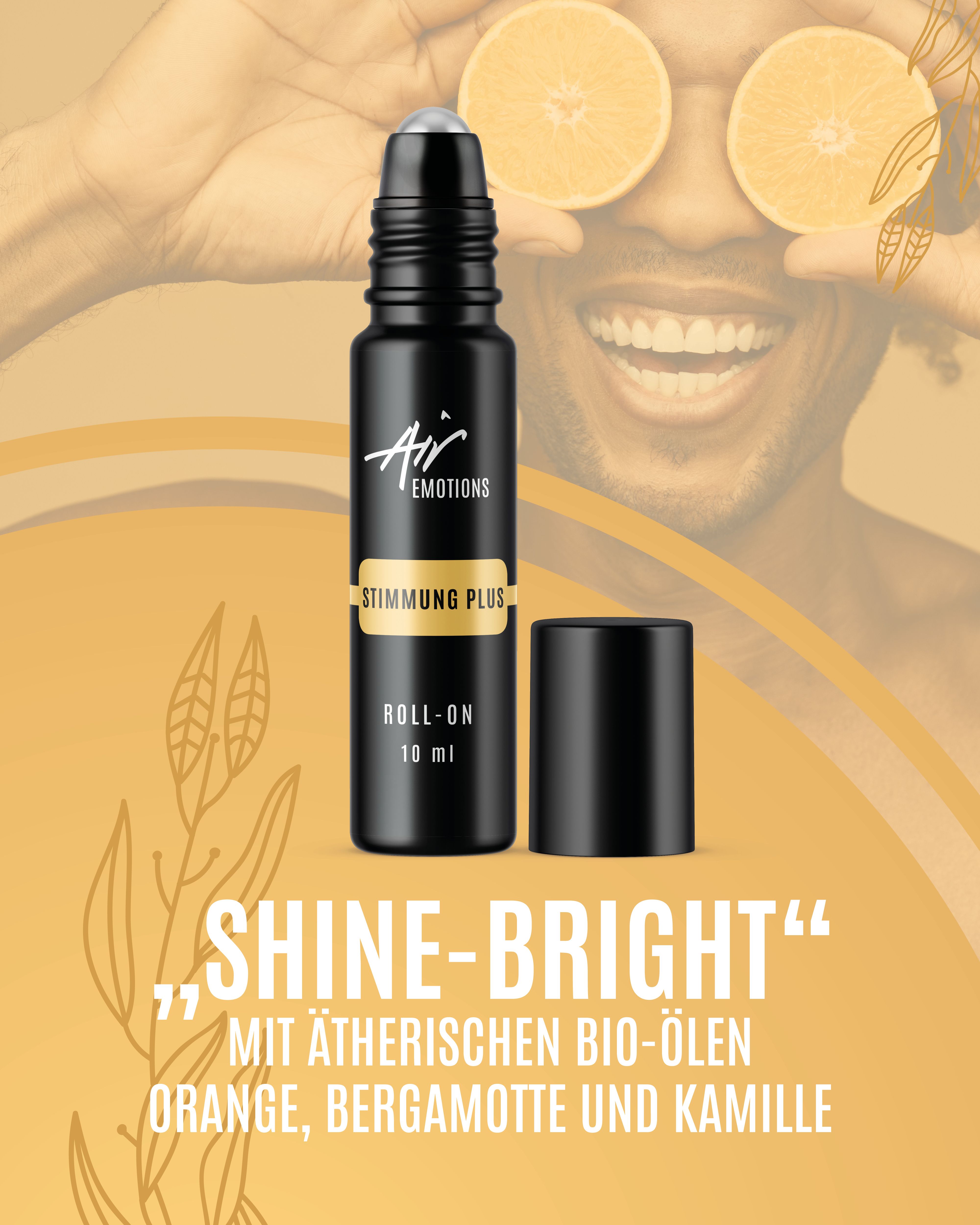 Schwarze Roll-On-Flasche mit "Stimmung Plus"-Etikett. 10 ml. Deckel daneben. Hände halten Orangen.