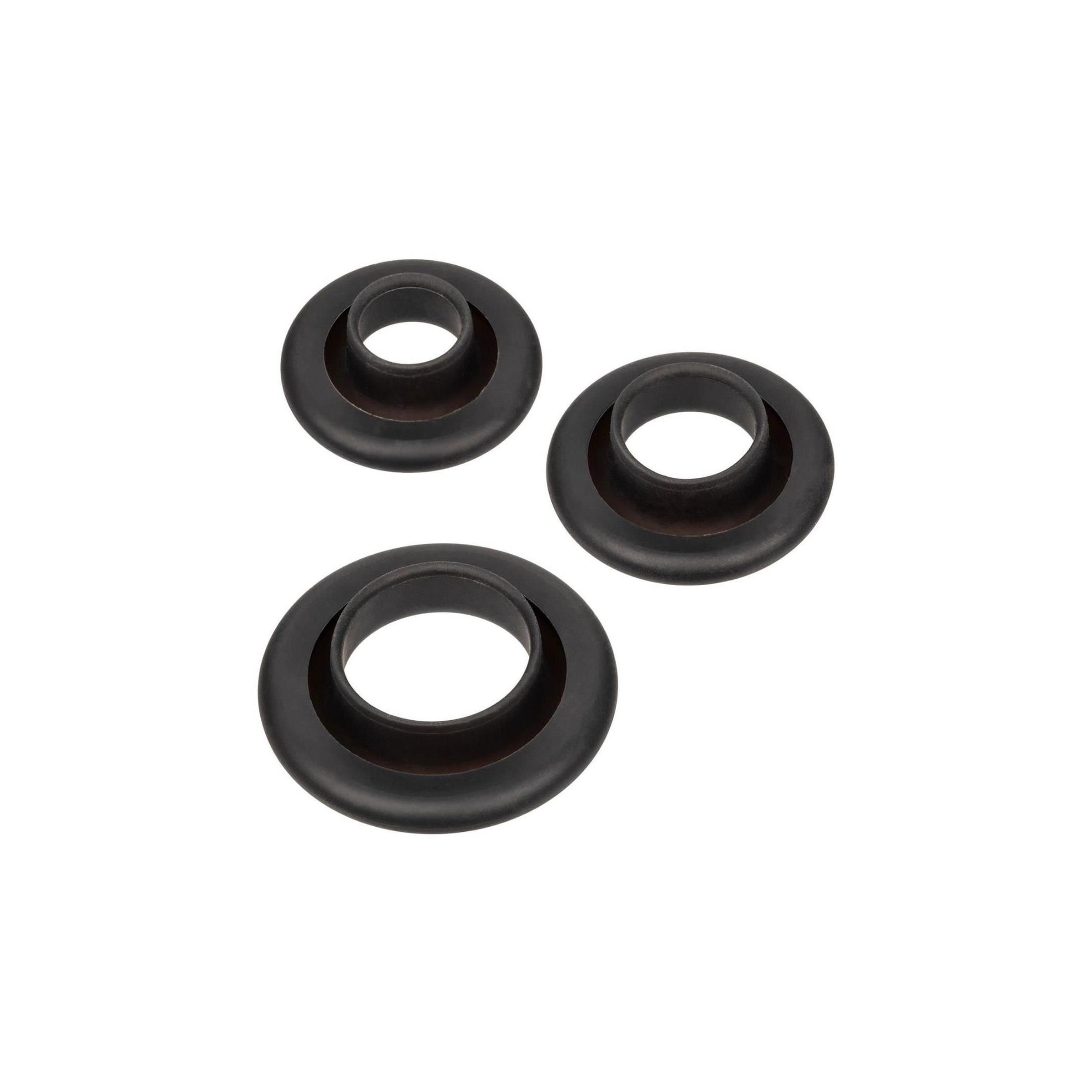 Drei schwarze Ringe mit Loch in der Mitte. Auf weißem Hintergrund.