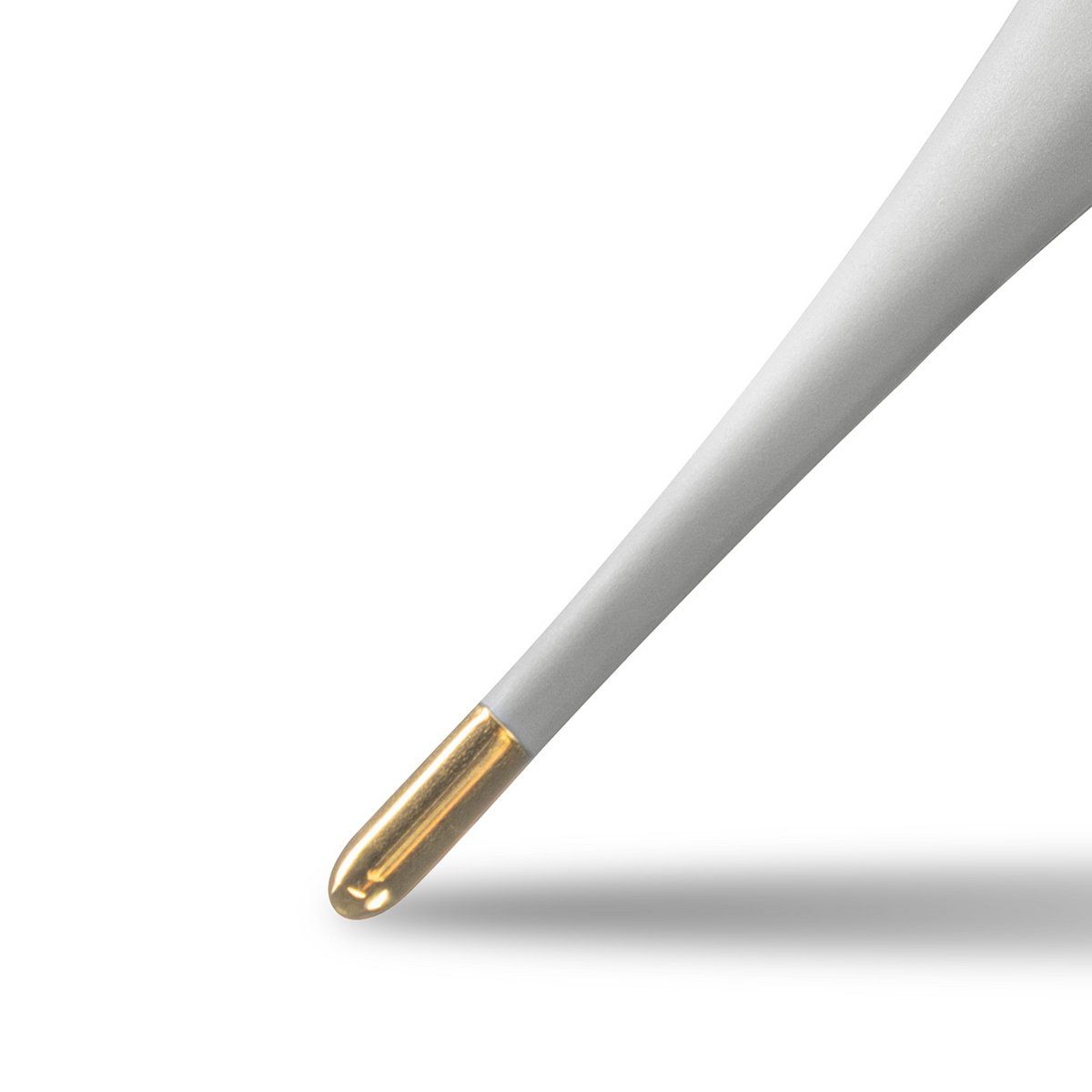 Nahaufnahme der Spitze eines Thermometers. Goldfarbene Spitze, grauer Schaft.