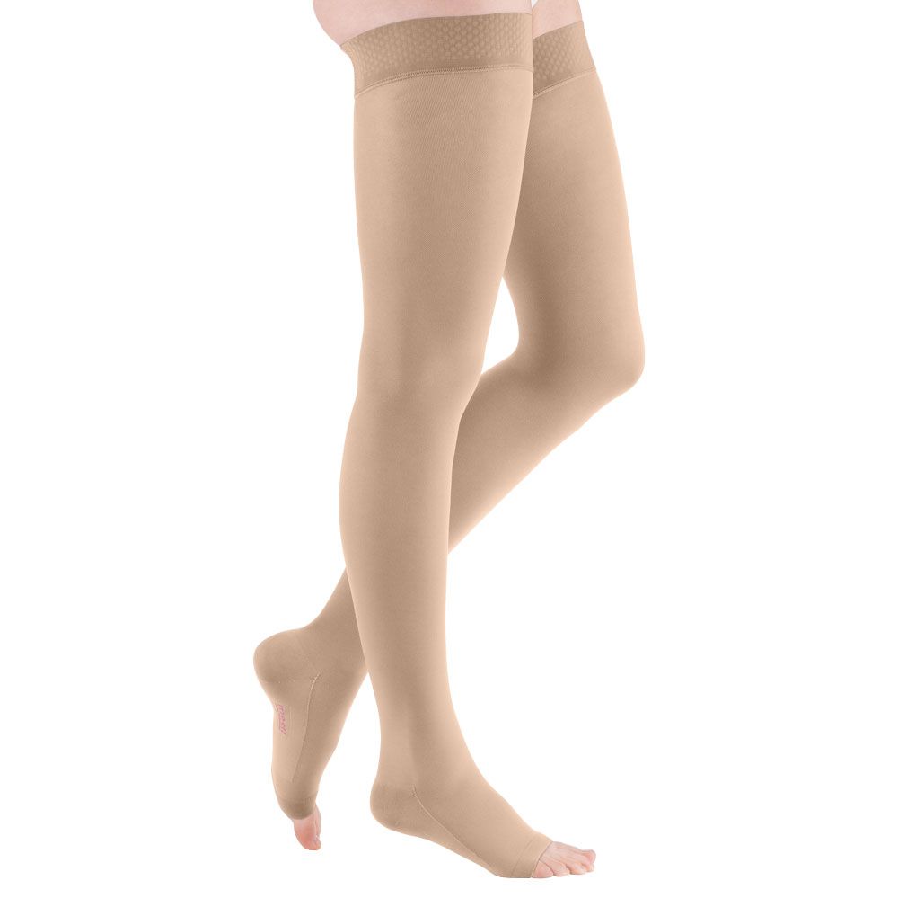 mediven comfort CCL2 AG Kompressionsstrümpfe kurz (62-71 cm) o. Fußpitze Noppenhaftband