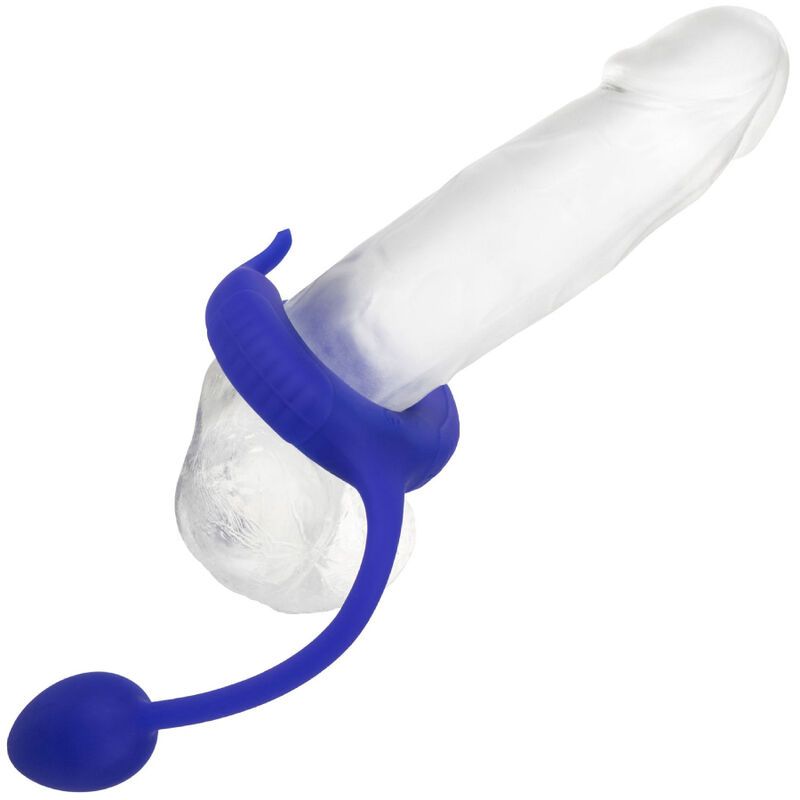 Blauer Cockring am Penis. Transparenter Penis-Modell.