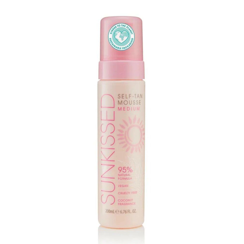 Rosa Flasche mit "Sunkissed"-Aufdruck. Enthält "Self-Tan Mousse Medium". 95% natürliche Formel, vegan, tierversuchsfrei. 200ml.