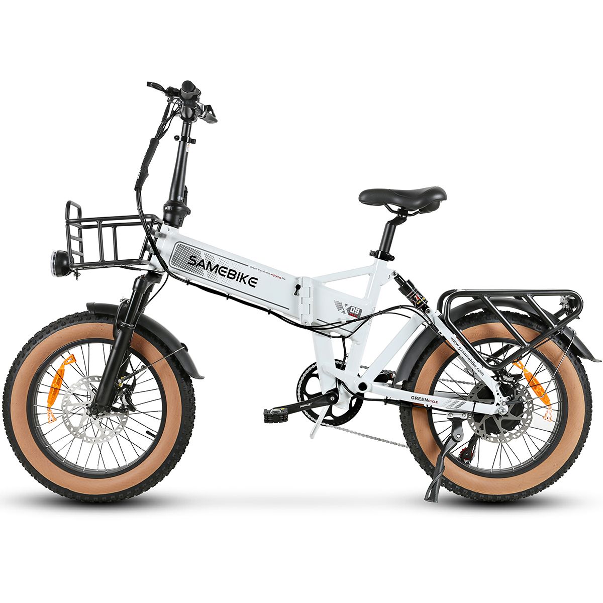 Weißes Elektrofahrrad mit schwarzem Korb, Gepäckträger und braunen Reifen. Marke SAMEBIKE.