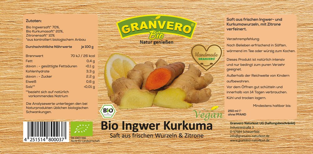 Etikett mit Granvero Bio Ingwer-Kurkuma Saft. Ingwer, Kurkuma, Zitrone. Bio-Siegel, Vegan-Logo. Text: Saft aus frischen Wurzeln & Zitrone.