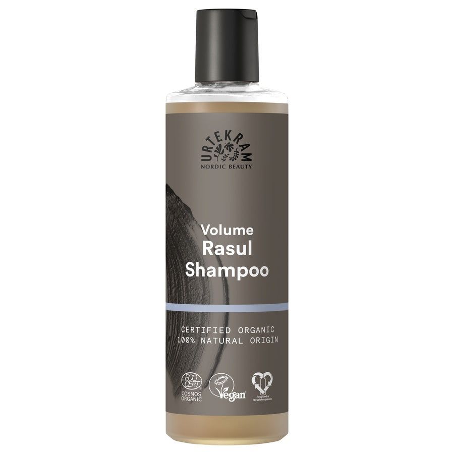 Braune Shampoo-Flasche mit schwarzem Deckel. Aufschrift: Volume Rasul Shampoo, Nordic Beauty, zertifiziert biologisch, vegan.