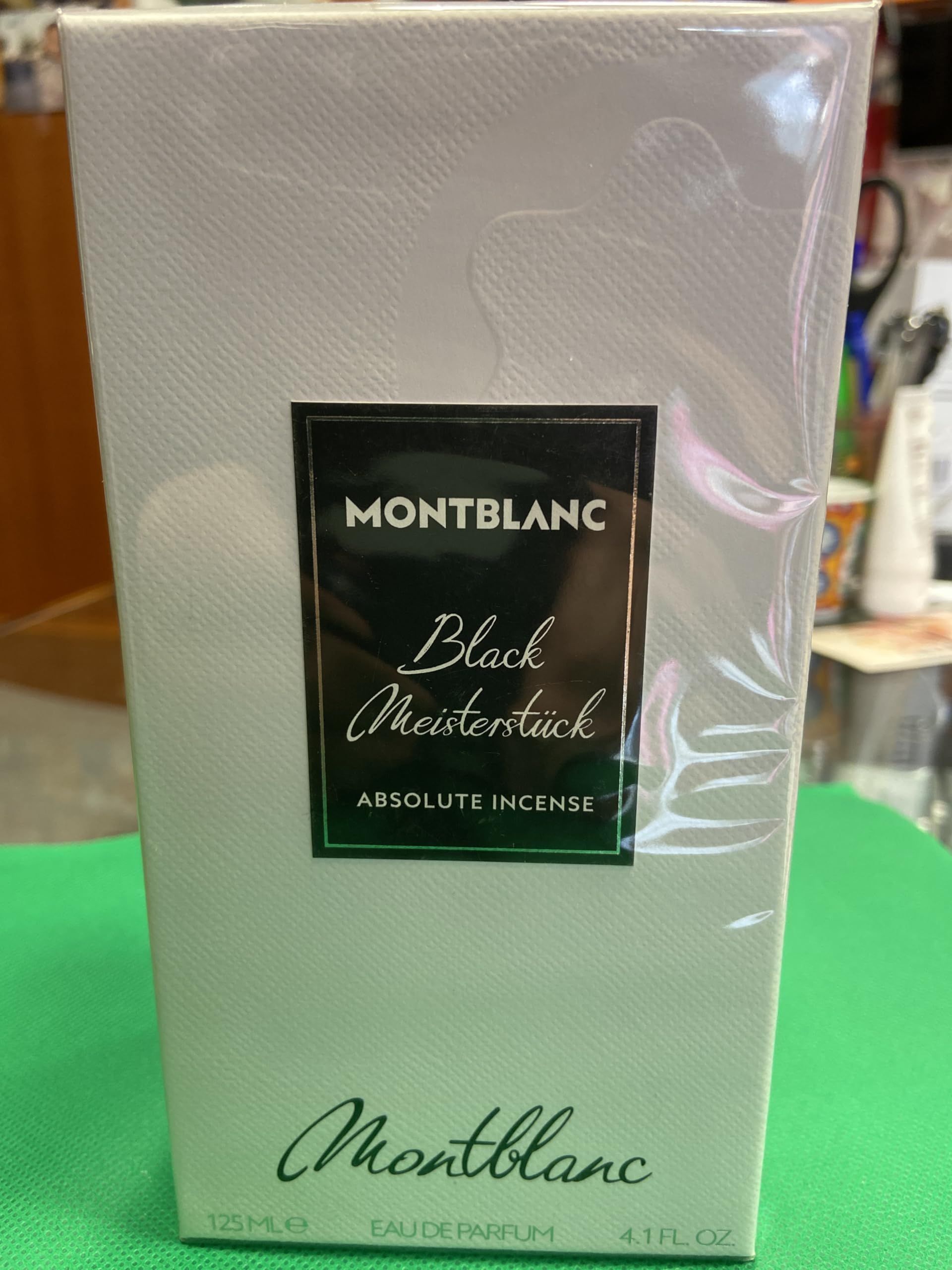 Montblanc Black Meisterstück EdP Nat. Spray. Verpackung mit Logo und Schriftzug.