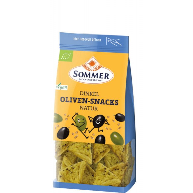Verpackung mit Dinkel Oliven-Snacks. Aufschrift: Sommer, Dinkel Oliven-Snacks natur, vegan. Mit Oliven-Illustrationen.