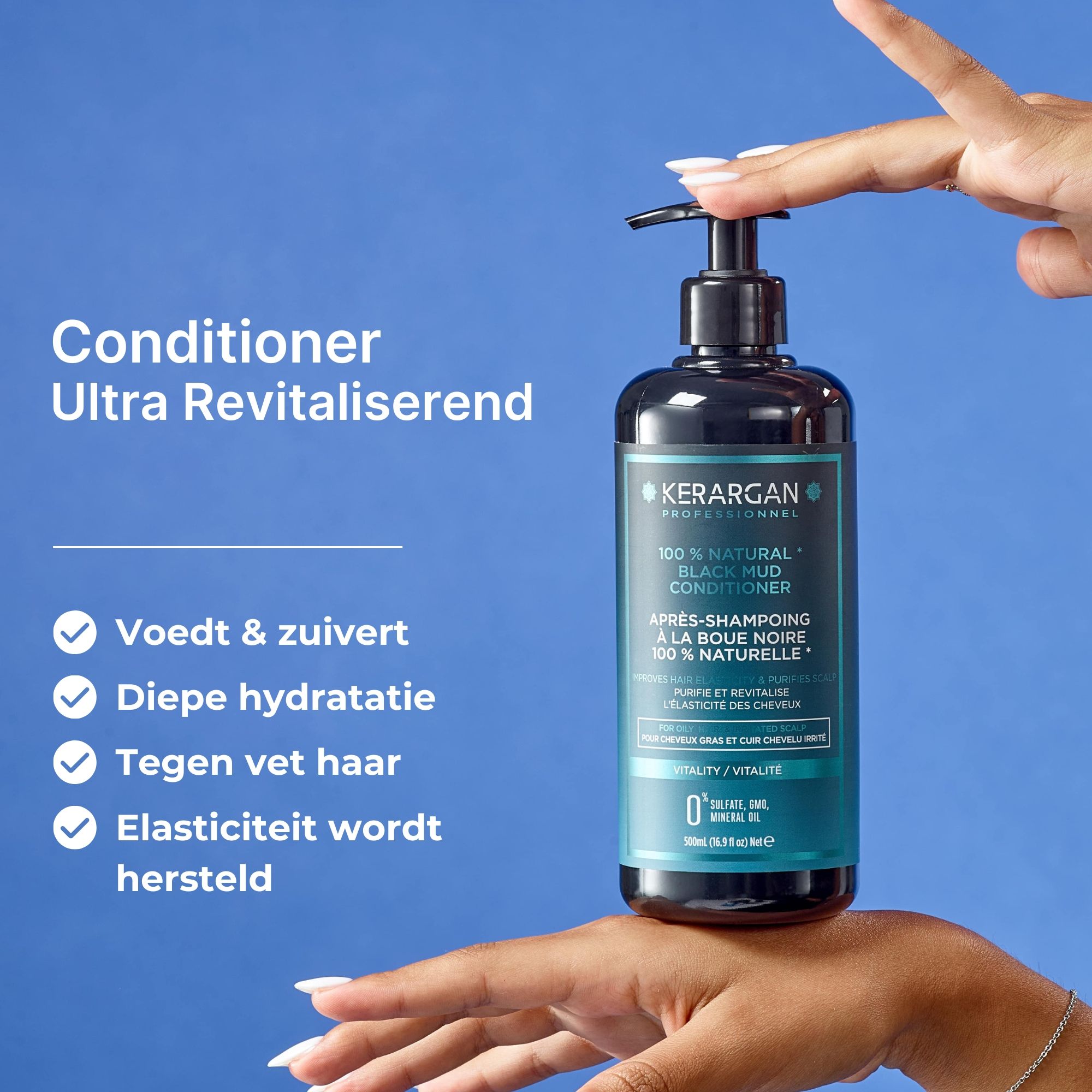 Zwarte fles met pomp. Opschrift: Kerargan, 100% Natural Black Mud Conditioner. Voor vet haar en geïrriteerde hoofdhuid.