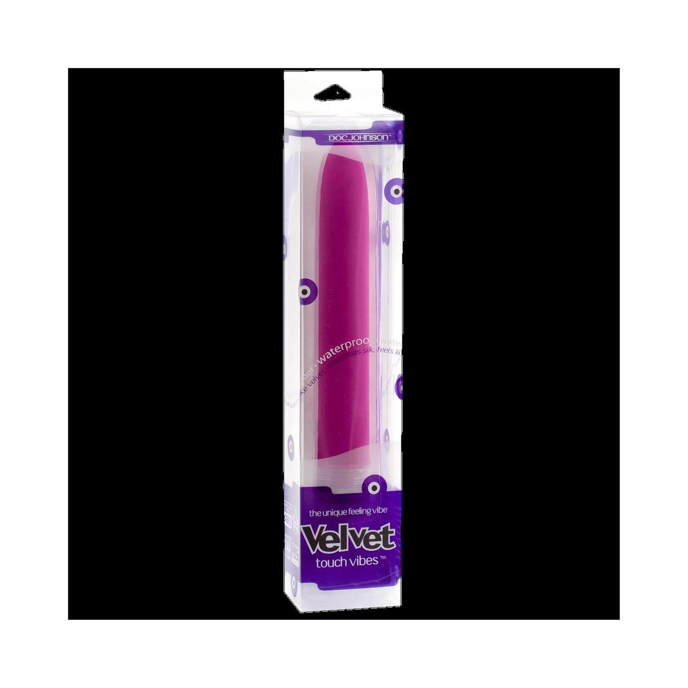 Lila Vibrator in transparenter Verpackung. Aufschrift: Velvet touch vibes. Marke Doc Johnson.