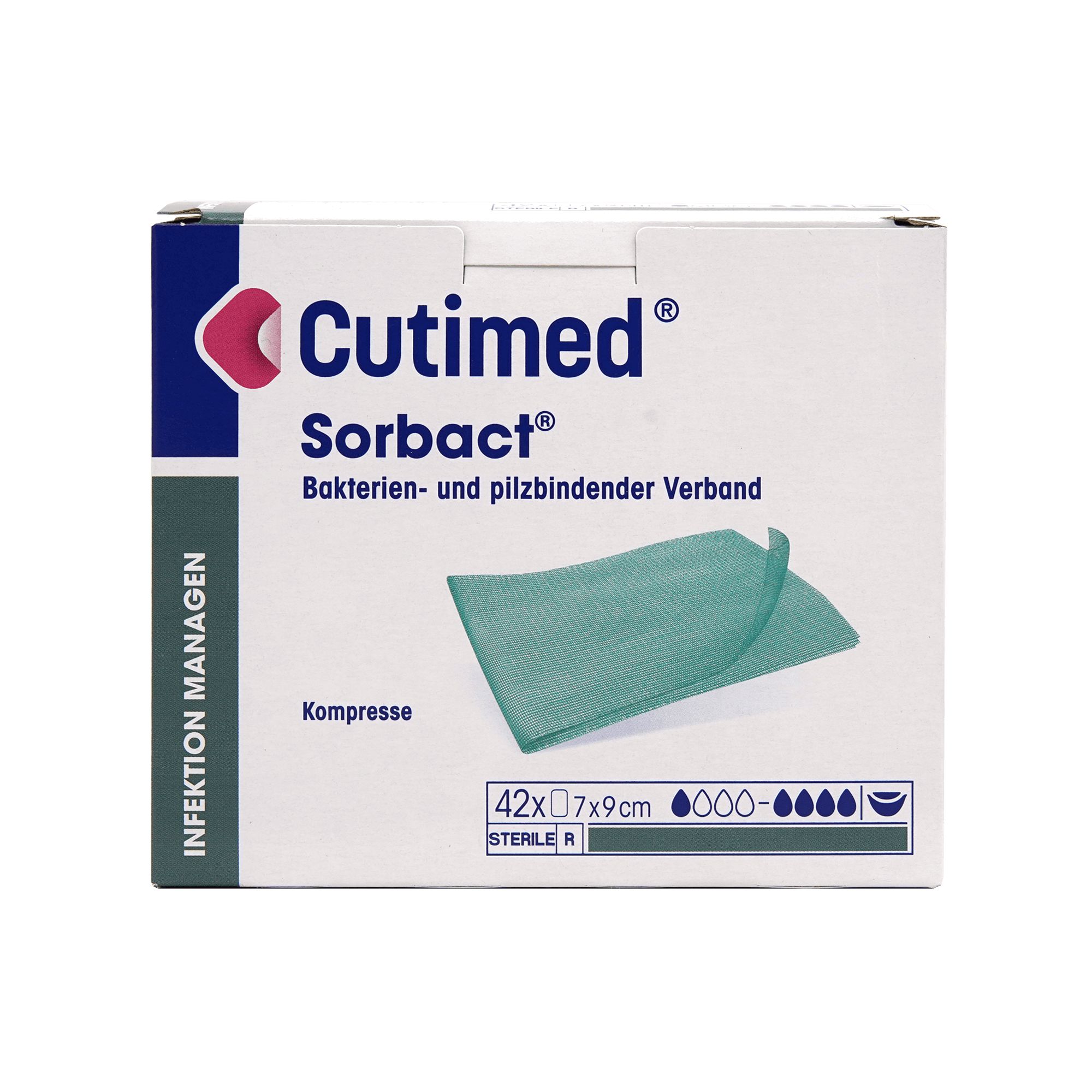 Verpackung mit Cutimed Sorbact. Aufschrift: Bakterien- und pilzbindender Verband. Grüne Kompresse. Abmessungen: 7x9cm. Steril.