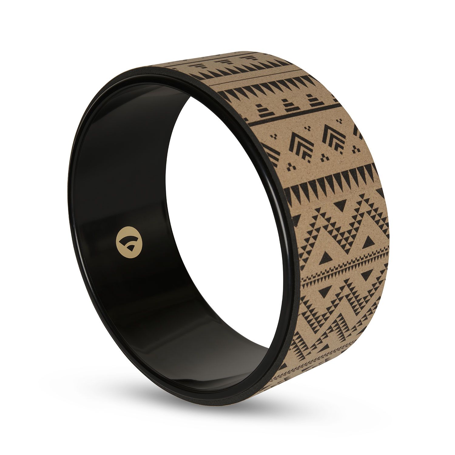 Yoga-Rad aus Kork mit Ethno-Print. Schwarzer Rand, beiger Print. Seitlich Logo.