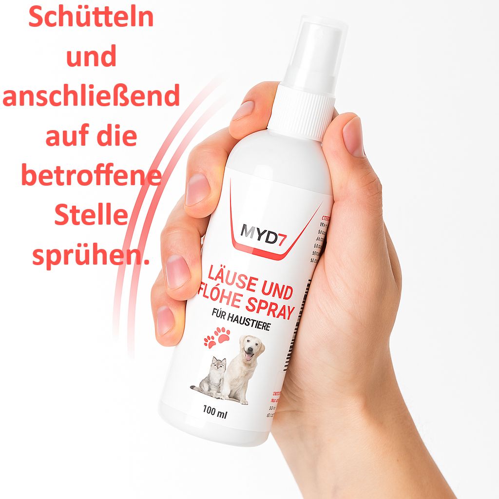 Hand hält weiße Sprühflasche mit roter Aufschrift MYD7, "Läuse und Flöhe Spray". Text: Schütteln und auf betroffene Stelle sprühen.