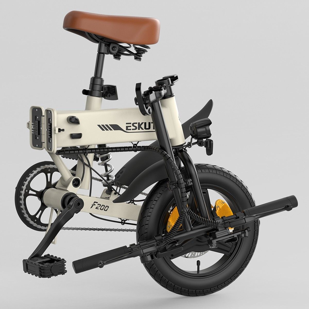 Gefaltetes Elektrofahrrad. Beige Rahmen, brauner Sattel. Schwarze Reifen und Schutzbleche. Marke ESKUTE. F200.