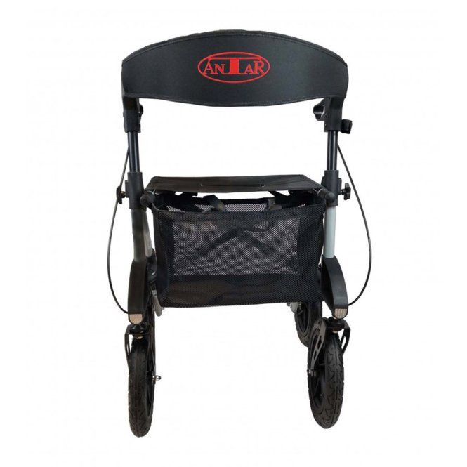 Vorderansicht eines Rollators mit schwarzer Rückenlehne und rotem Logo.