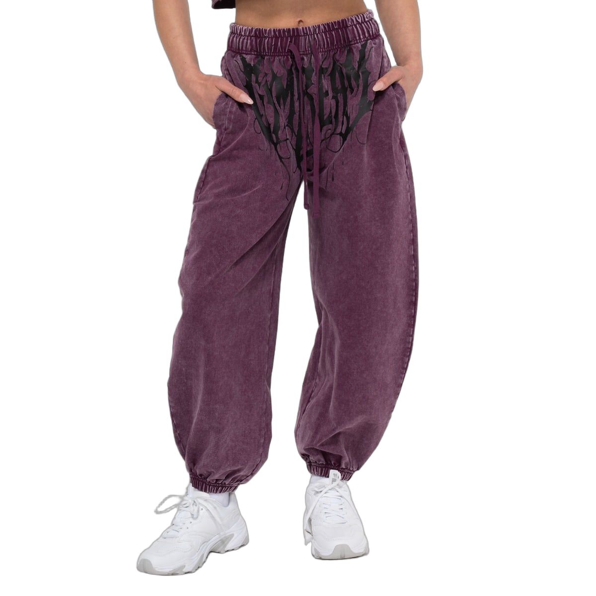 GymBeam Jogginghose Damen Oversized mit Kordelzug, Taschen und Bündchen Raisin 1 St