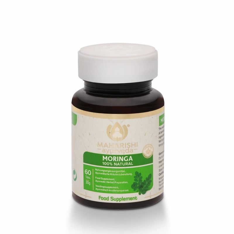 Braune Flasche mit weißem Deckel. Auf dem Etikett steht "Maharishi Ayurveda Moringa 100% Natural". 60 Tabletten, Nahrungsergänzungsmittel.