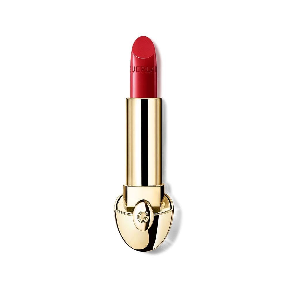 Goldfarbener Lippenstift-Hülle mit rotem Lippenstift. Der Lippenstift ist teilweise aus der Hülle herausgedreht. Guerlain Logo.