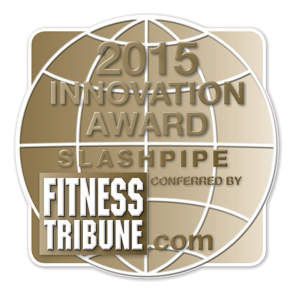 Auszeichnung 2015 Innovation Award. Logo von Fitness Tribune. Text: SLASHPIPE.