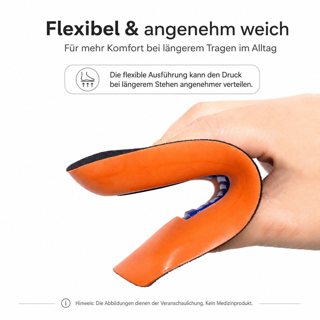 Eine flexible Fußgewölbe-Halbsohle wird in der Hand gebogen, zeigt Komfort und Flexibilität.