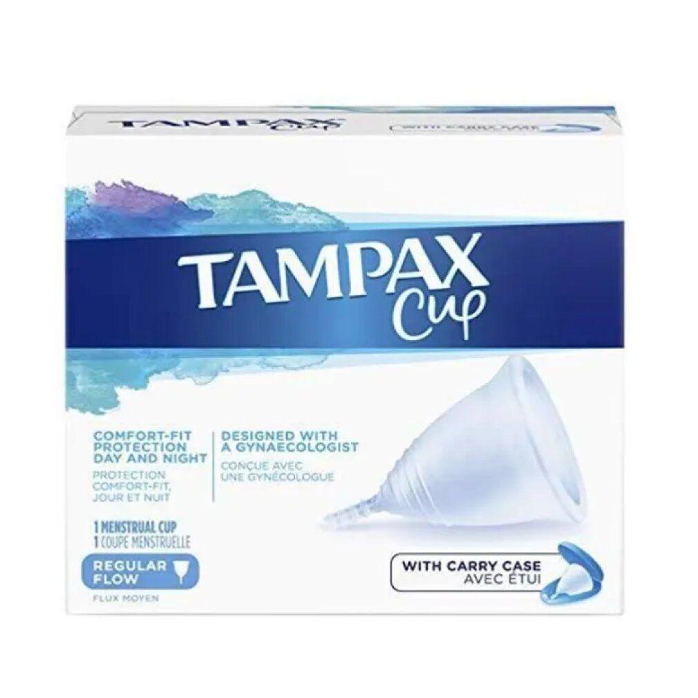 Verpackung mit Menstruationstasse. Text: Tampax Cup, Regular Flow, mit Etui. Tasse liegt neben der Verpackung.