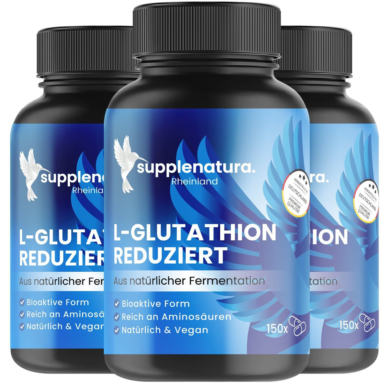 Drei Flaschen supplenatura Rheinland® L-Glutathion Kapseln. Blaue Etiketten mit weißem Logo und Text. Schwarze Deckel. 150 Kapseln pro Flasche.