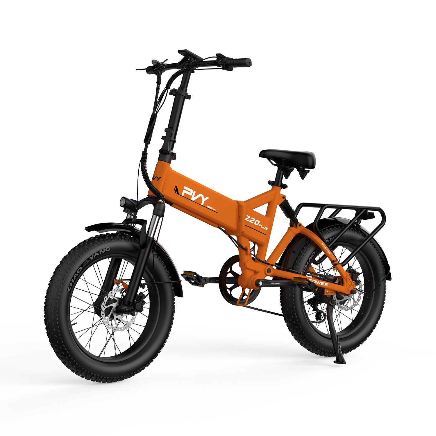 Orangefarbenes E-Bike mit schwarzen Reifen und Gepäckträger. Auf dem Rahmen steht PVY Z20 Plus.
