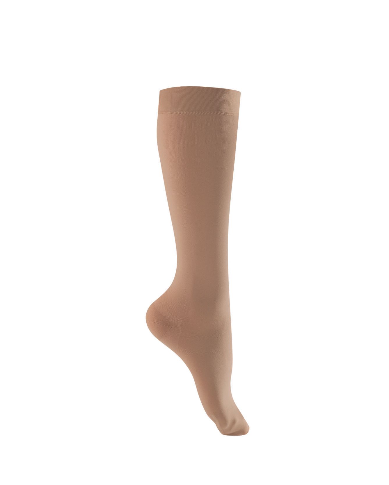 Beige Kompressions-Kniestrümpfe. Zeigt den Strumpf am Bein. Nahtlose Spitze und Ferse.