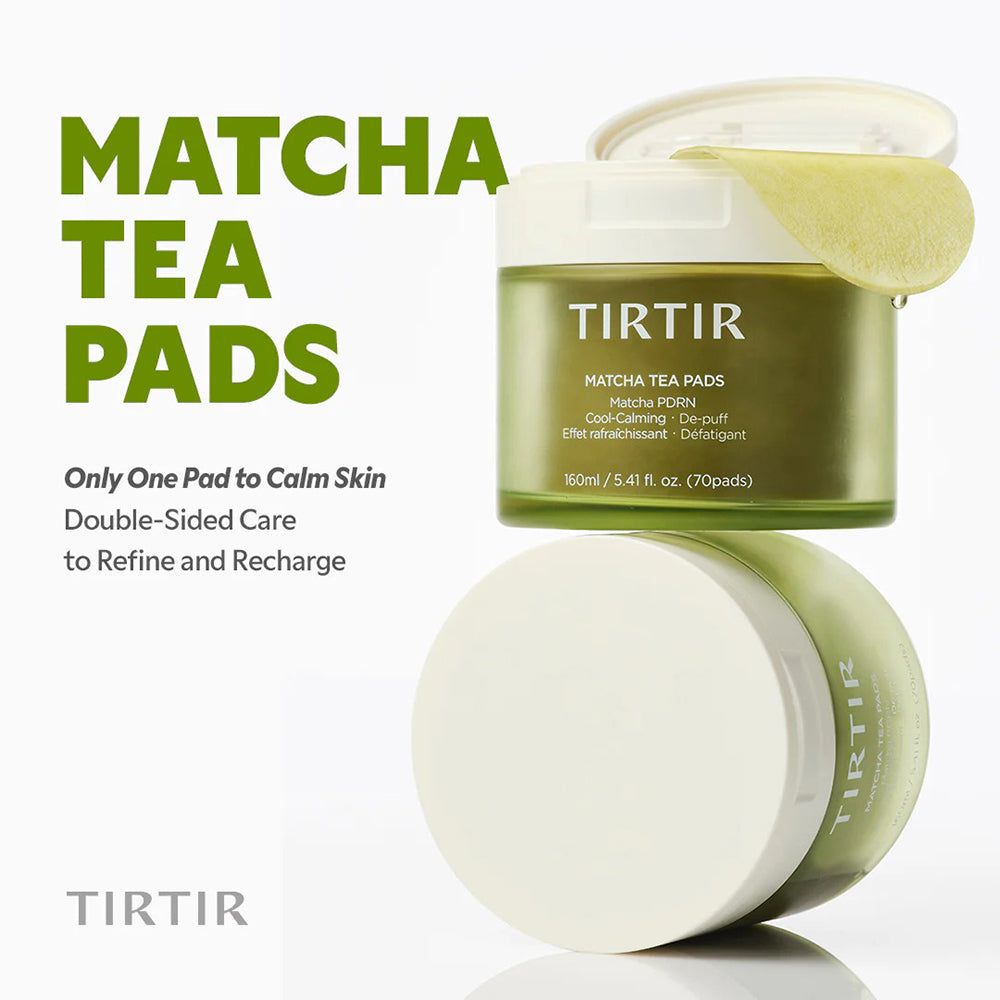 Zwei TIRTIR Matcha Tea Pads Behälter, einer geöffnet, mit Produktlogo und Schriftzug.