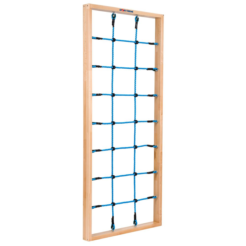 Kletterwand-Einzelelement mit blauem Kletternetz und Holzrahmen. "Sport-Thieme" oben.