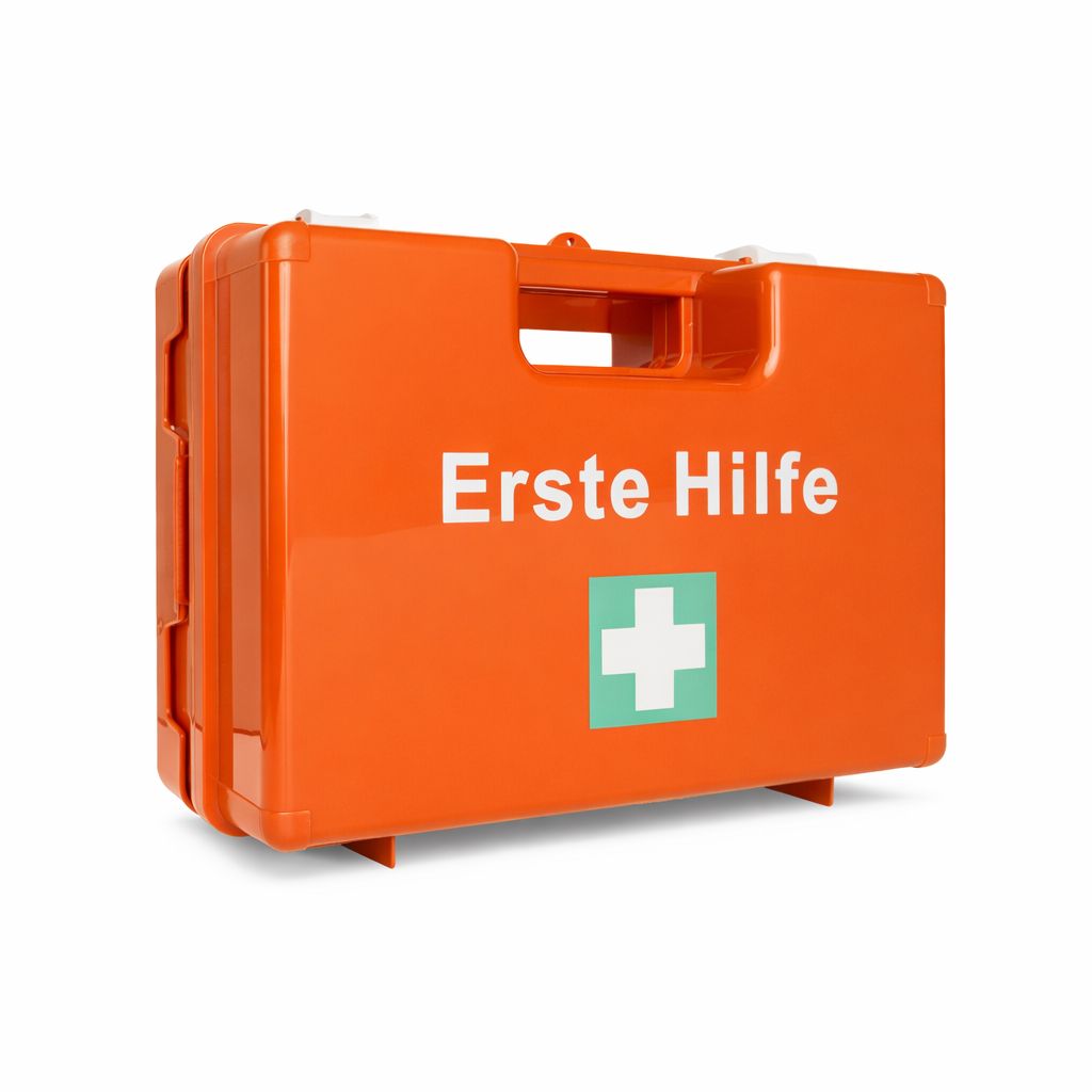 Geschlossene orangefarbene Erste-Hilfe-Koffer mit weißem Kreuz und Text 'Erste Hilfe'.