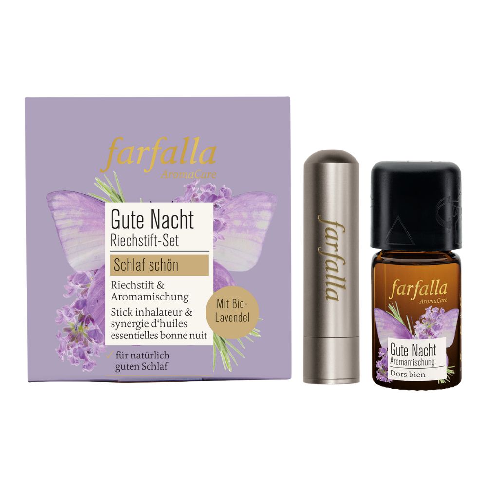 Set mit lila Verpackung, Riechstift und Fläschchen. Aufschrift: Farfalla, Gute Nacht, Lavendel. Enthält Riechstift & Aromamischung.