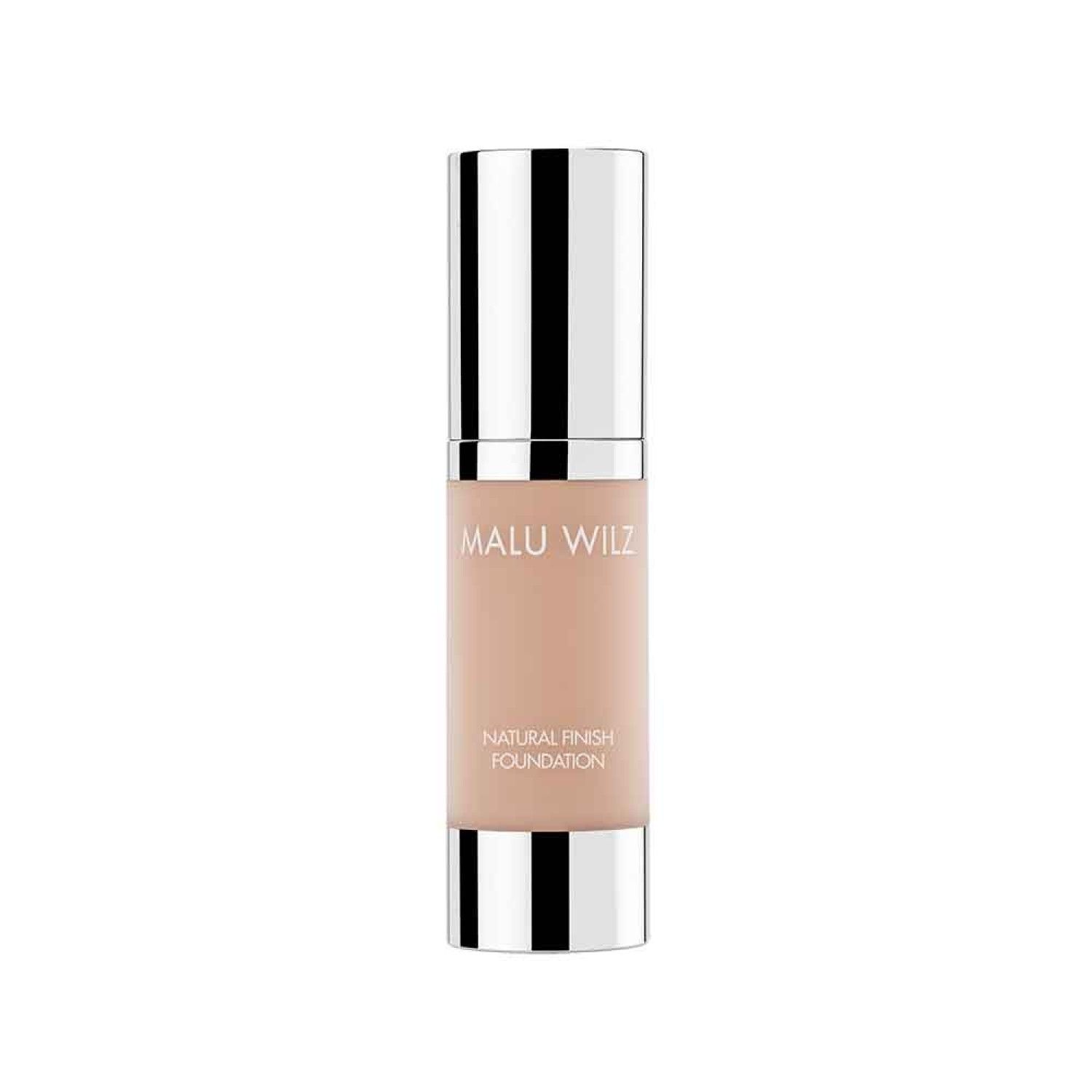 Foundation-Flakon mit silberfarbenem Deckel und Boden. Aufschrift: Natural Finish Foundation. Farbton: Ivory.